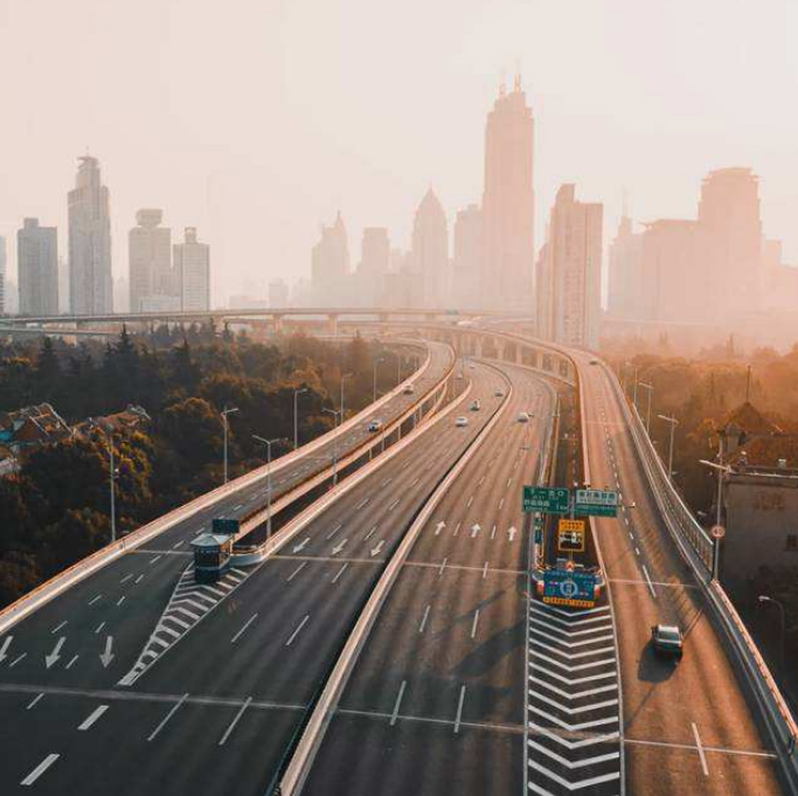 勝利的曙光在向上海招手！疫情歲月，順動而動