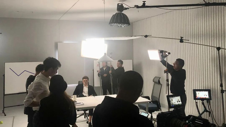 勝利的曙光在向上海招手！疫情歲月，順動而動